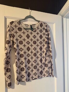 Mesh long sleeve t-shirt